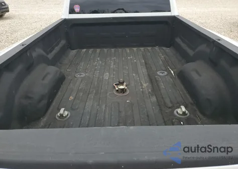 2018 Ram 3500 Tradesman 4X4 8' Box from USA, damaged, VIN 3C63RRGL0JG397527